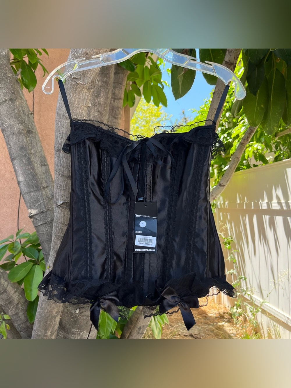 NWT Corsets UK Black STRAPLESS Corset with Lace Detailing .